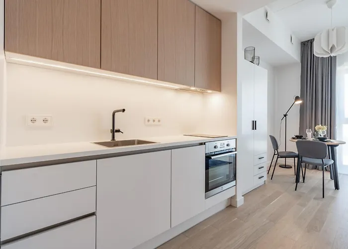 Dream - Stylish By The Sea 5 Min From Old Town דירה